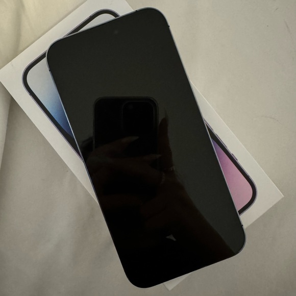 IPHONE 14 PRO MAX - DEEP PURPLE 256GB - Picture 1 of 5